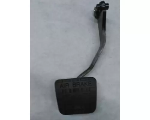 INTERNATIONAL 4800 Accelerator Parts