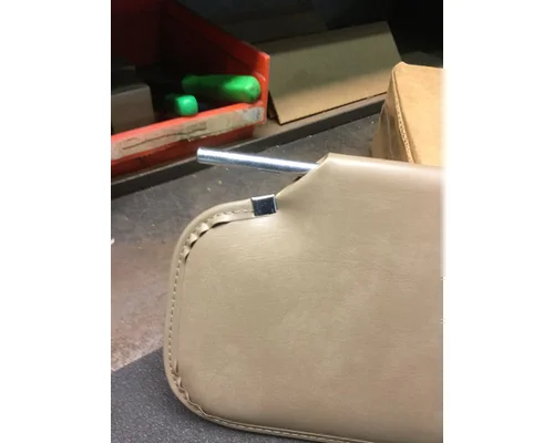 INTERNATIONAL 4800 Interior Sun Visor