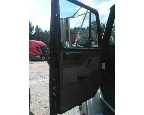 INTERNATIONAL 4900 1990-2002 DOOR ASSEMBLY, FRONT