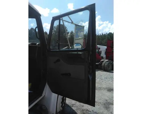 INTERNATIONAL 4900 1990-2002 DOOR ASSEMBLY, FRONT