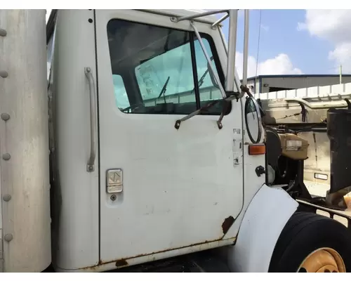 INTERNATIONAL 4900 1990-2002 DOOR ASSEMBLY, FRONT