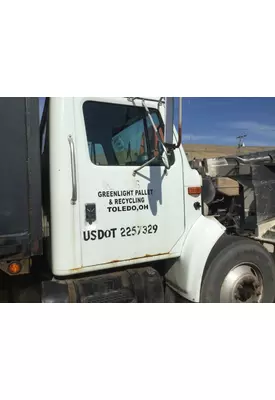 INTERNATIONAL 4900 1990-2002 DOOR ASSEMBLY, FRONT