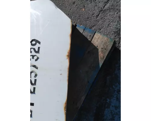 INTERNATIONAL 4900 1990-2002 DOOR ASSEMBLY, FRONT