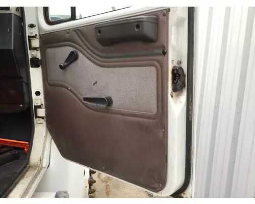 INTERNATIONAL 4900 1990-2002 DOOR ASSEMBLY, FRONT