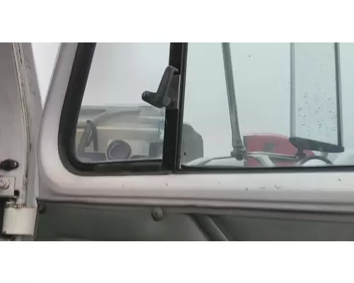 INTERNATIONAL 4900 1990-2002 DOOR ASSEMBLY, FRONT