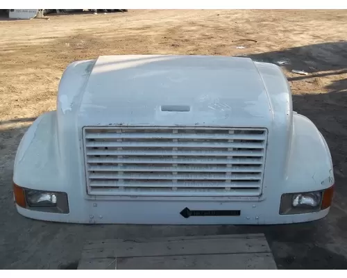 INTERNATIONAL 4900 1990-2002 HOOD