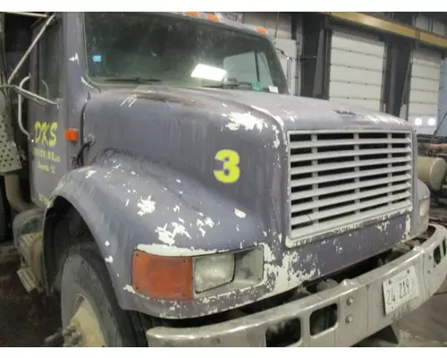 INTERNATIONAL 4900 1990-2002 HOOD