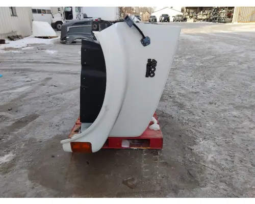 INTERNATIONAL 4900 1990-2002 HOOD