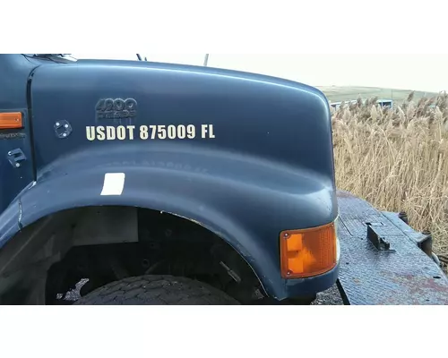 INTERNATIONAL 4900 1990-2002 HOOD