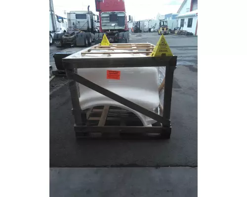 INTERNATIONAL 4900 1990-2002 HOOD
