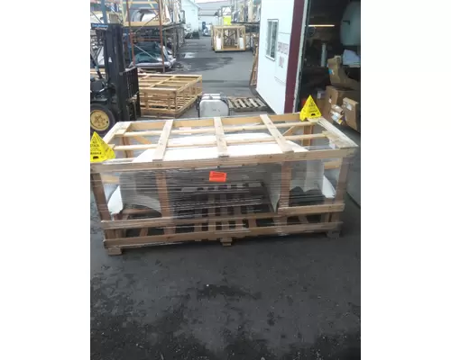 INTERNATIONAL 4900 1990-2002 HOOD