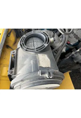 INTERNATIONAL 4900 Air Cleaner