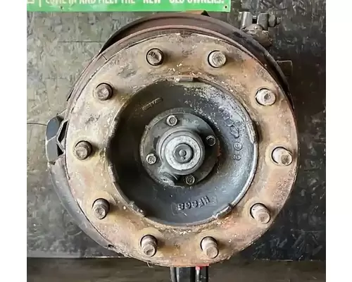 INTERNATIONAL 4900 Axle Assembly, Front (Steer)