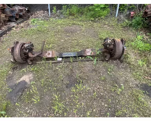 INTERNATIONAL 4900 Axle Beam (Front)