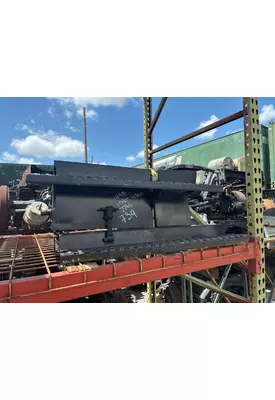 INTERNATIONAL 4900 Battery Box