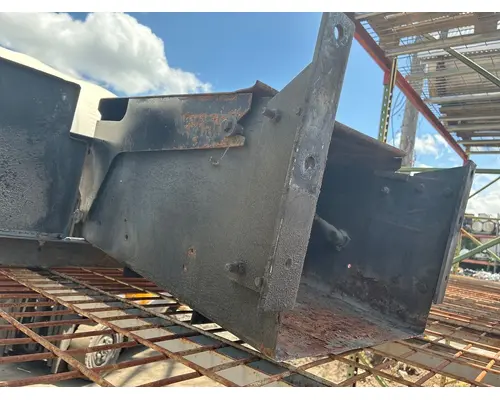 INTERNATIONAL 4900 Battery Box