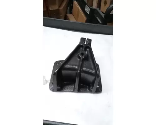 INTERNATIONAL 4900 Brackets, Misc.