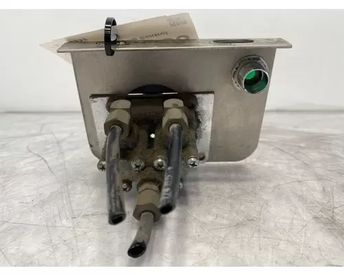 INTERNATIONAL 4900 Brake Proportioning Valve