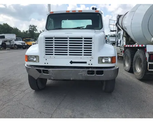 INTERNATIONAL 4900 Bumper Assembly, Front