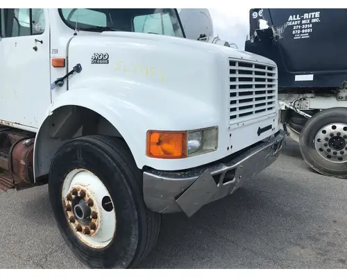 INTERNATIONAL 4900 Bumper Assembly, Front