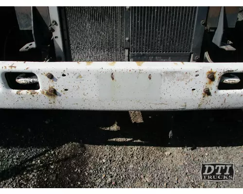 INTERNATIONAL 4900 Bumper Assembly, Front