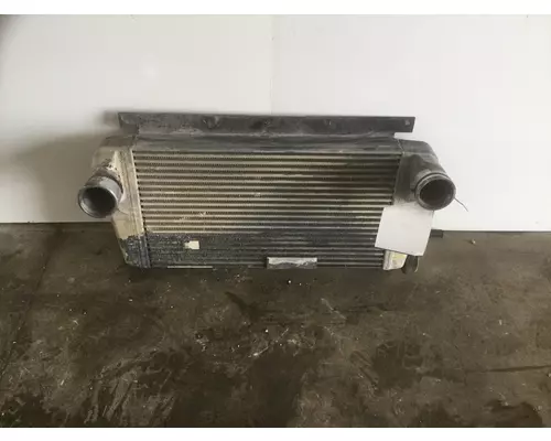 INTERNATIONAL 4900 CHARGE AIR COOLER (ATAAC)