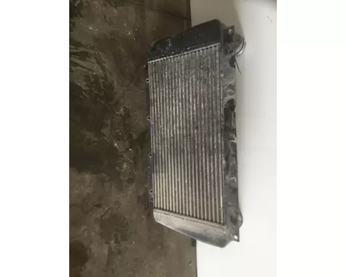 INTERNATIONAL 4900 CHARGE AIR COOLER (ATAAC)