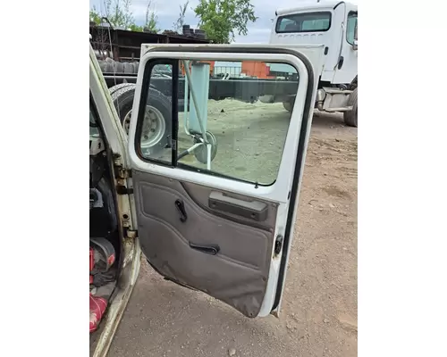 INTERNATIONAL 4900 Cab Mount