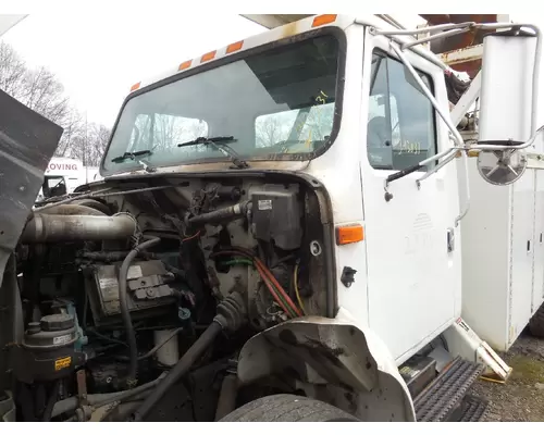 INTERNATIONAL 4900 Cab