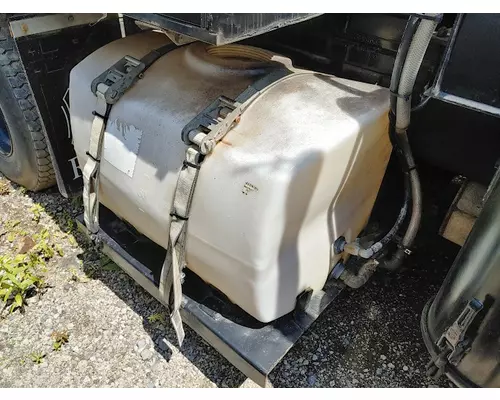 INTERNATIONAL 4900 Complete Vehicle