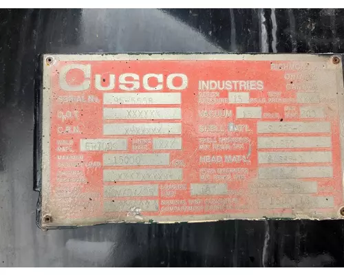 INTERNATIONAL 4900 Complete Vehicle