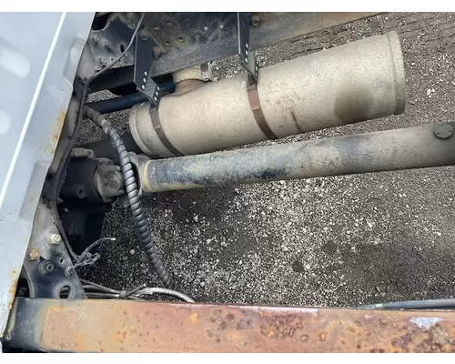 INTERNATIONAL 4900 Complete Vehicle