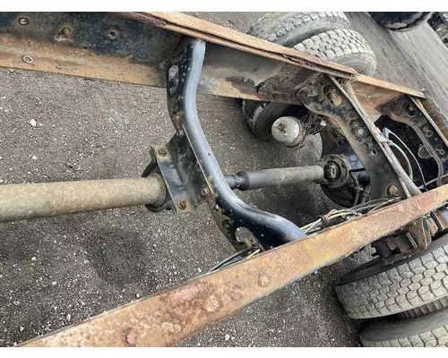 INTERNATIONAL 4900 Complete Vehicle