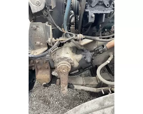 INTERNATIONAL 4900 Complete Vehicle