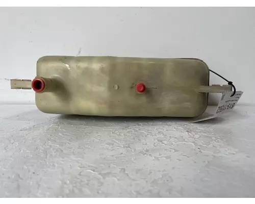 INTERNATIONAL 4900 Coolant Reservoir