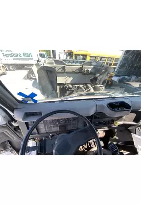 INTERNATIONAL 4900 Dash Assembly