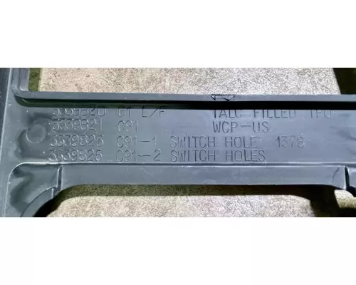 INTERNATIONAL 4900 Dash Assembly