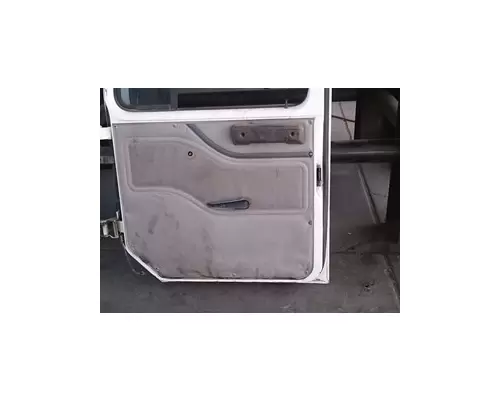 INTERNATIONAL 4900 Door Assembly, Front