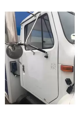 INTERNATIONAL 4900 Door Assembly, Front