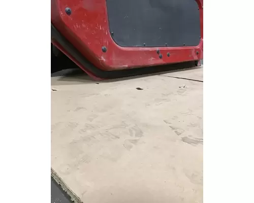 INTERNATIONAL 4900 Door Assembly