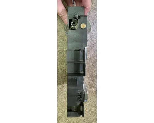 INTERNATIONAL 4900 Door Handle