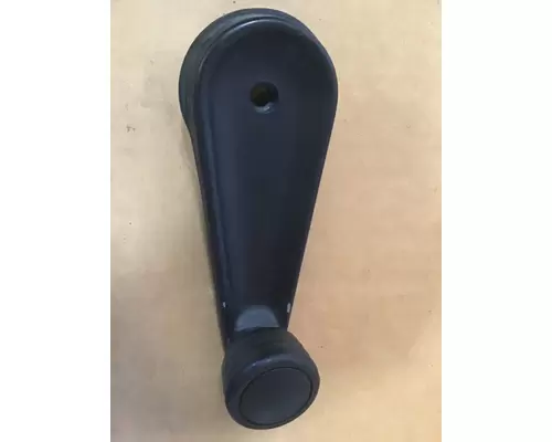 INTERNATIONAL 4900 Door Handle