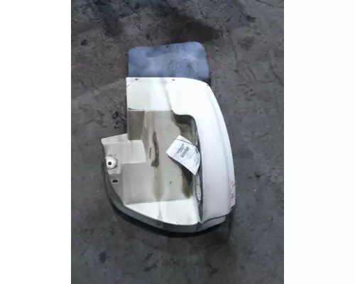 INTERNATIONAL 4900 FENDER EXTENSION