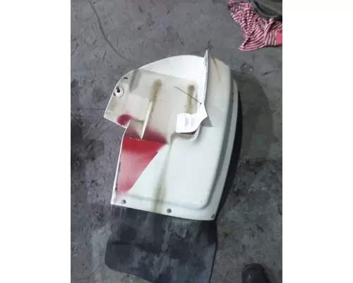 INTERNATIONAL 4900 FENDER EXTENSION