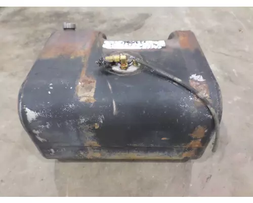 INTERNATIONAL 4900 FUEL TANK