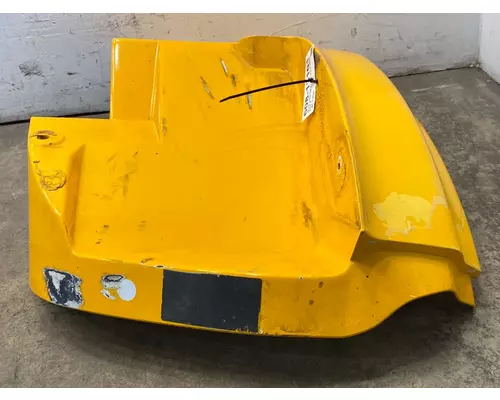 INTERNATIONAL 4900 Fender Extension