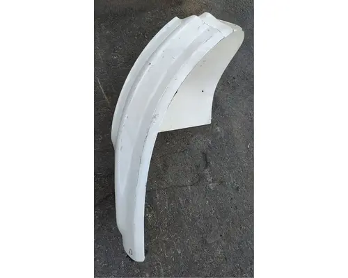 INTERNATIONAL 4900 Fender Extension