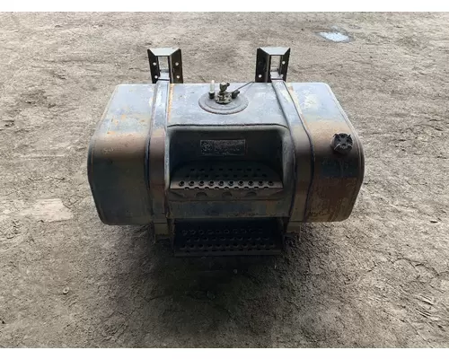 INTERNATIONAL 4900 Fuel Tank