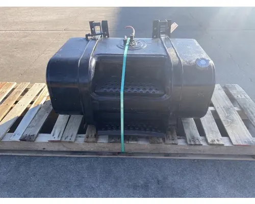 INTERNATIONAL 4900 Fuel Tank