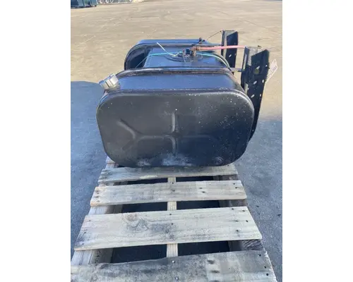 INTERNATIONAL 4900 Fuel Tank